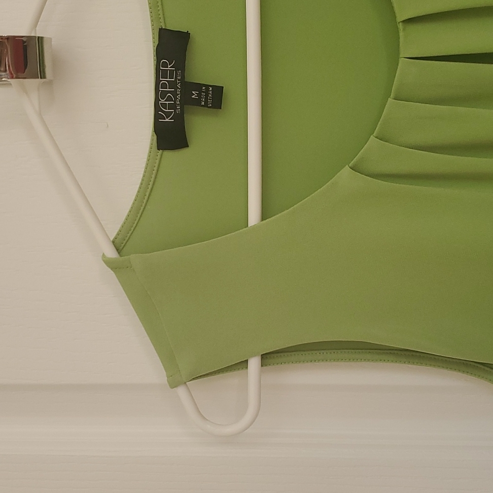 Kasper Lime Green Shell Tank Top in Medium